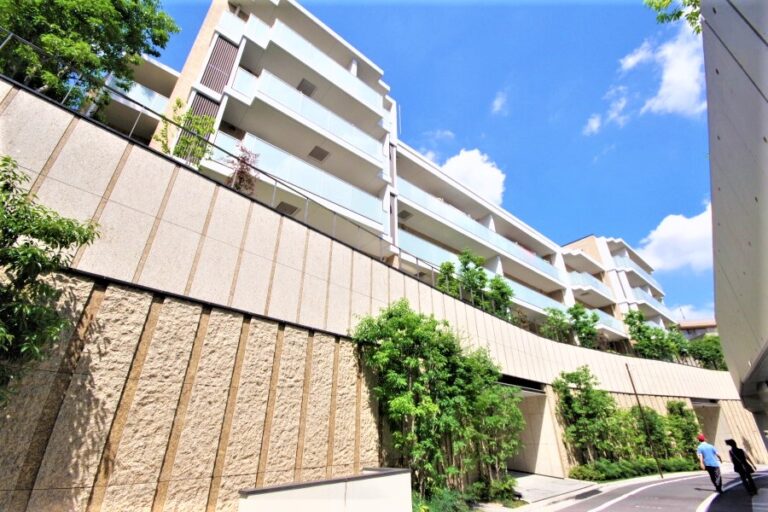 ジオグランデ代々木の杜　外観 (1)